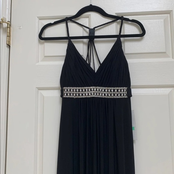 Dresses & Skirts - Black gown